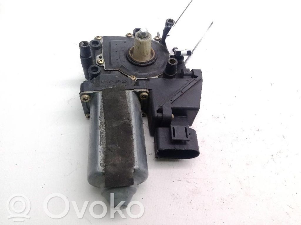Audi A8 S8 D3 4E Etuoven ikkunan nostomoottori 