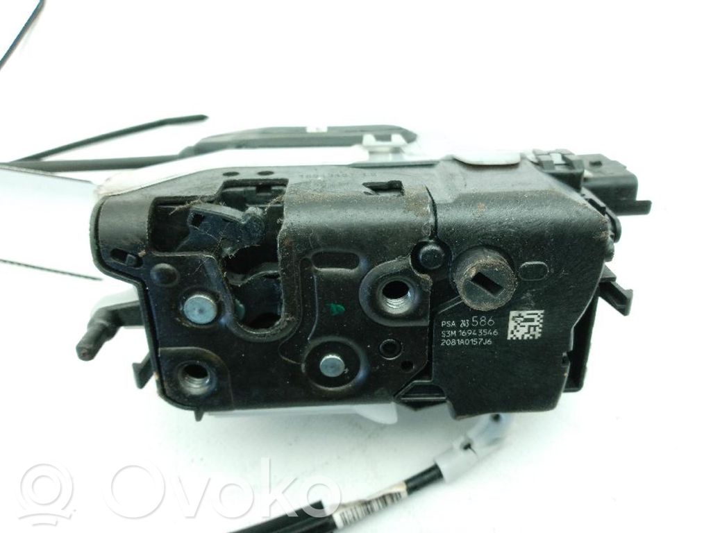 Opel Combo E Rear door lock 