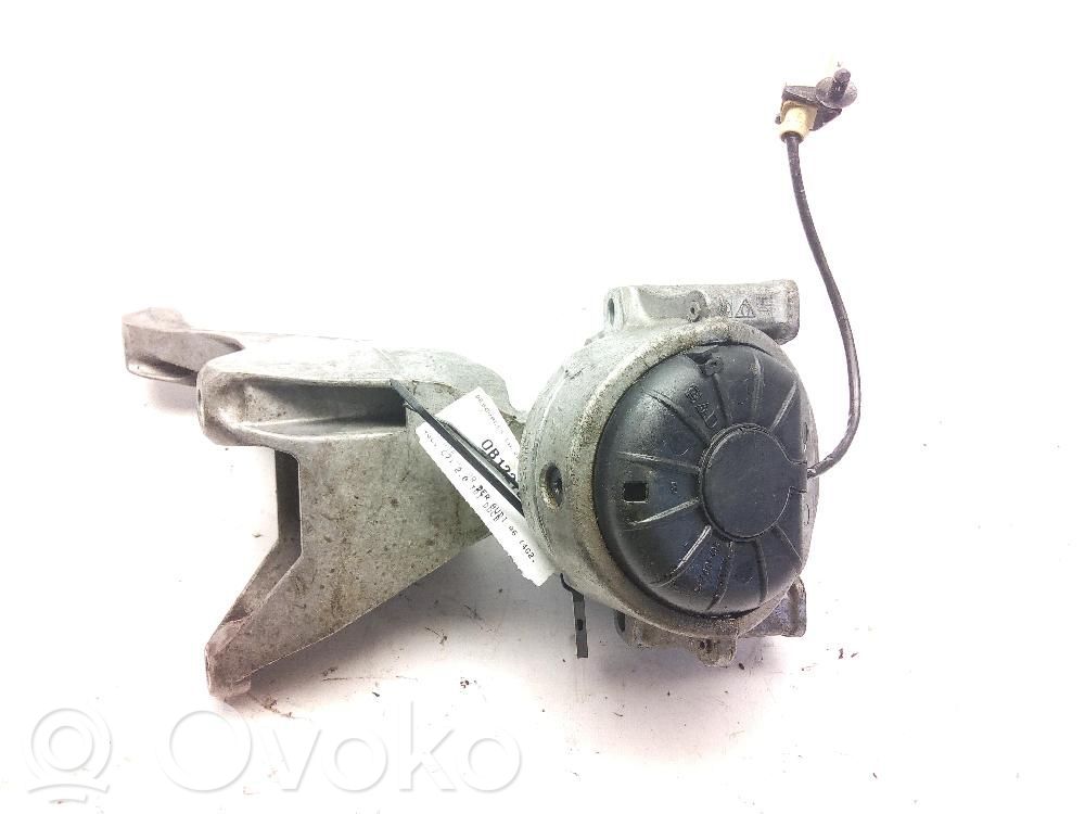 Audi A6 S6 C7 4G Engine mount bracket 
