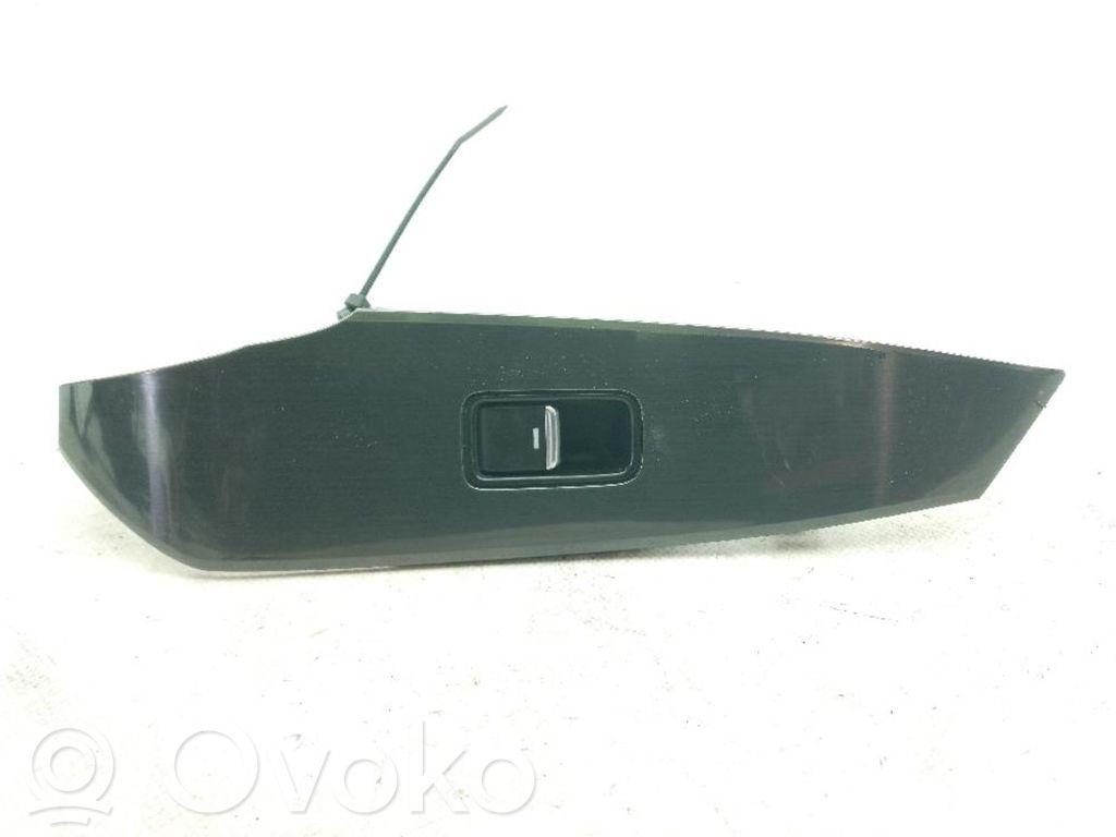 Electric window control switch   5AB131EB05