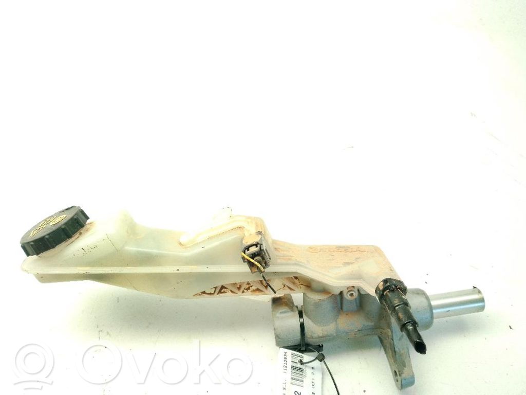 Pääjarrusylinteri   KD3443550