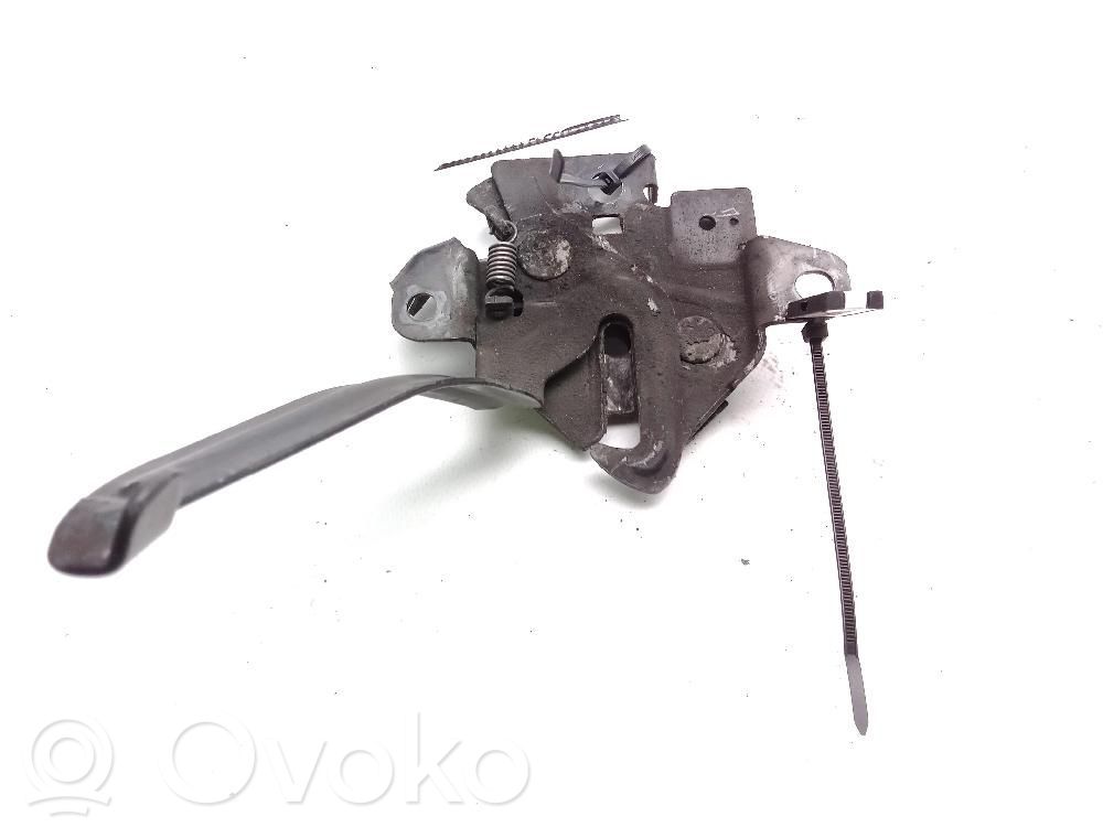 Toyota Verso Tie down hook / loop 