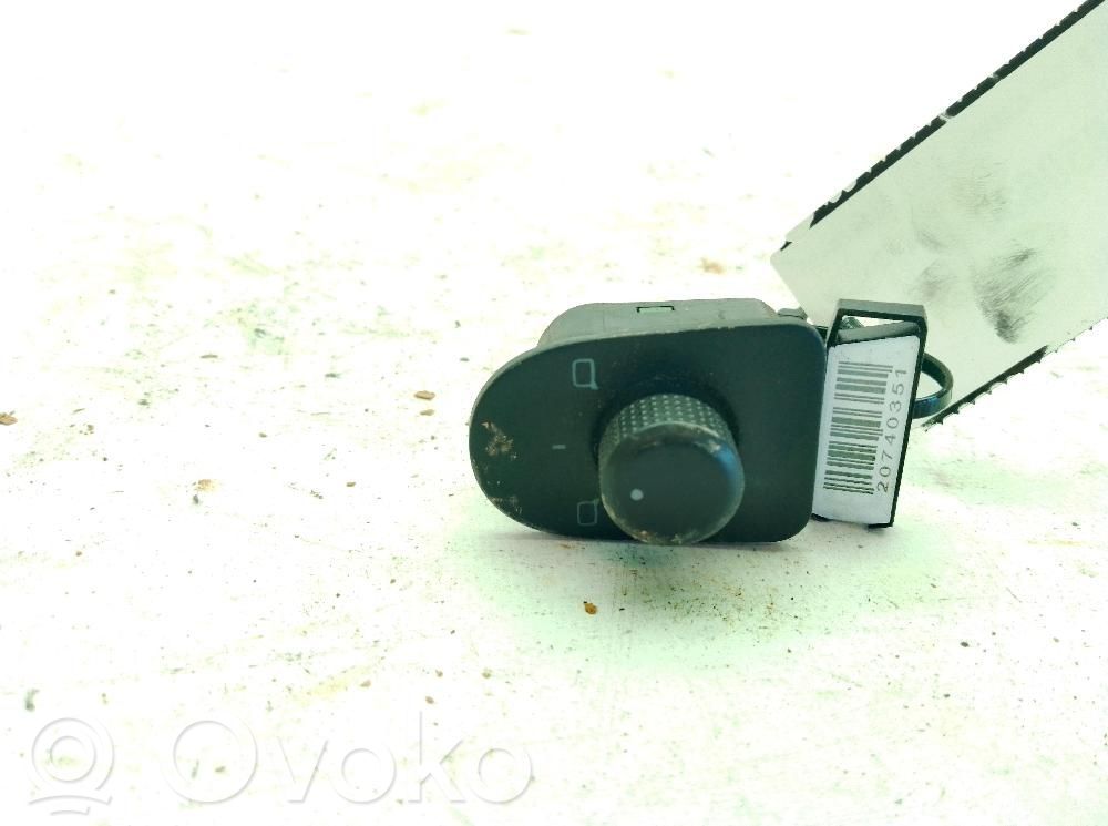 Seat Toledo II (1M) Interruptor del espejo lateral 