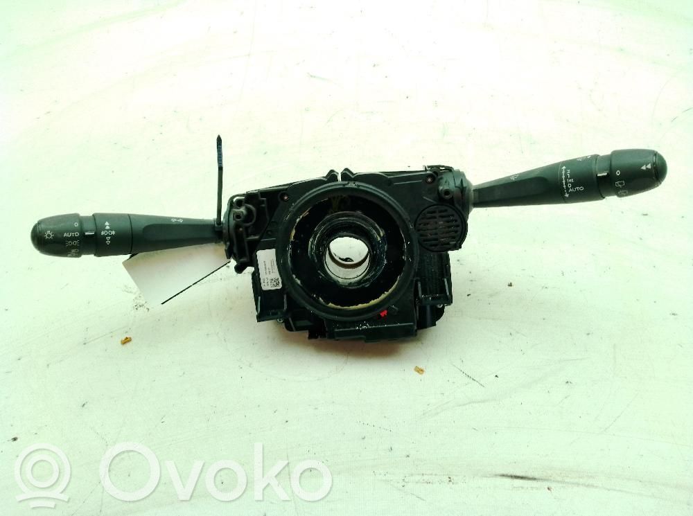 Citroen C4 Cactus Interruptor de luz 