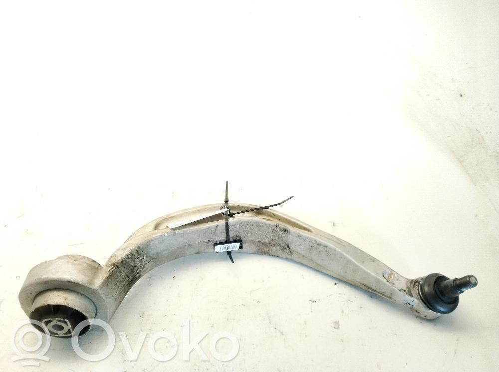 Audi A4 S4 B8 8K Svira 