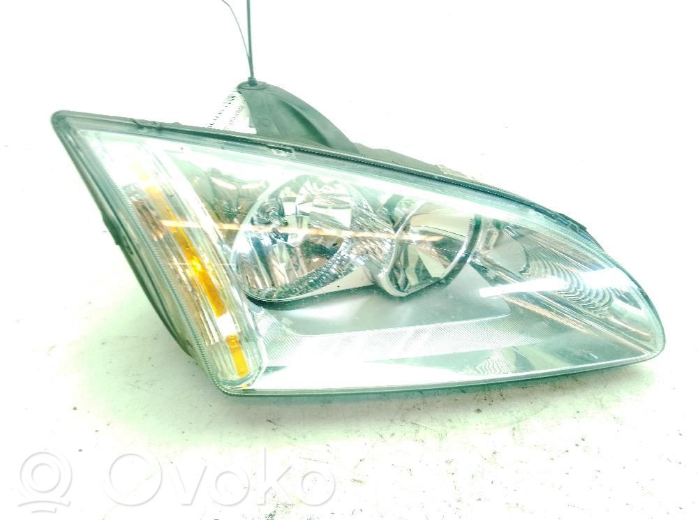Ford Focus Headlight/headlamp 