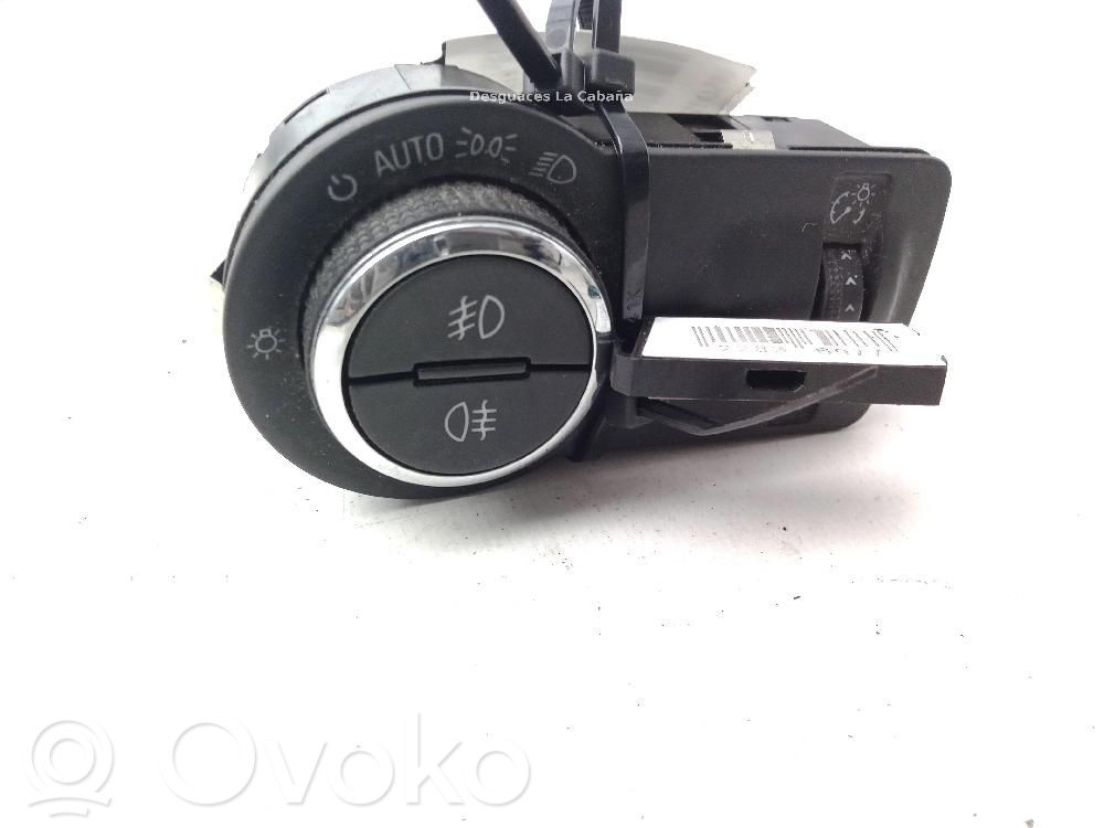 Opel Insignia A Light switch 