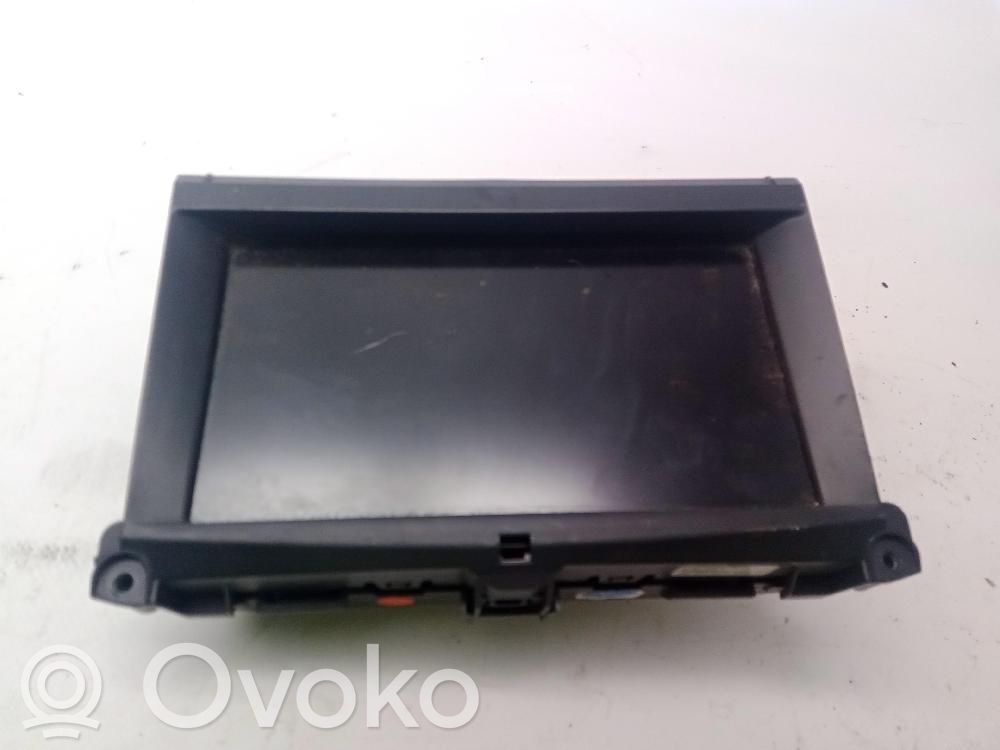 Nissan X-Trail T32 Radio/CD/DVD/GPS head unit 