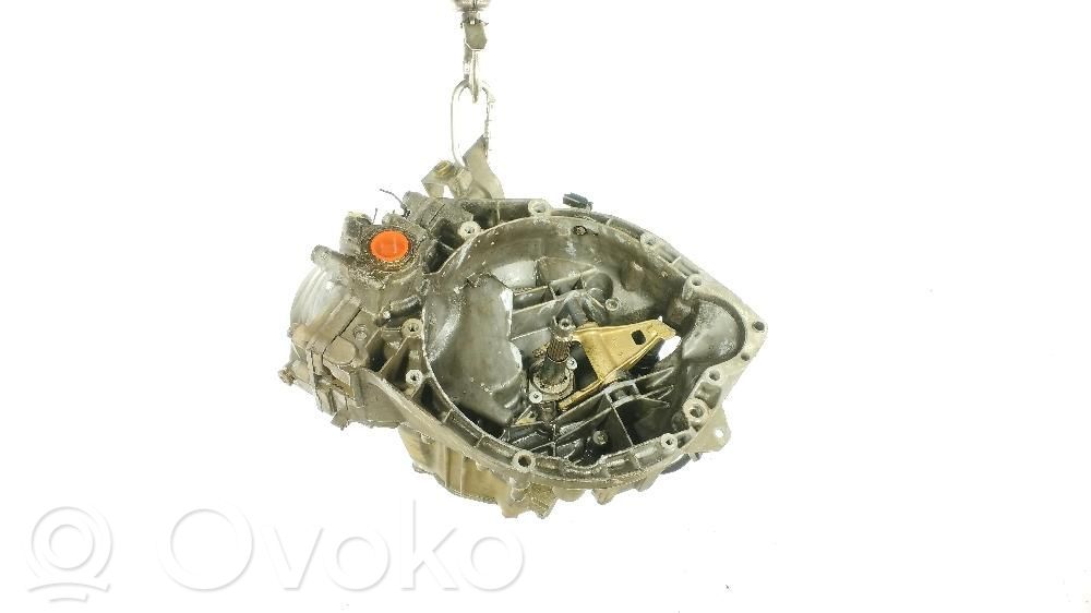 Peugeot Expert Manual 5 speed gearbox 