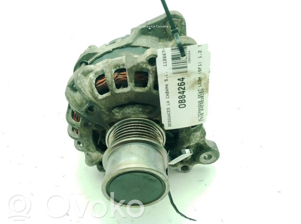 Alternador   04E903015H