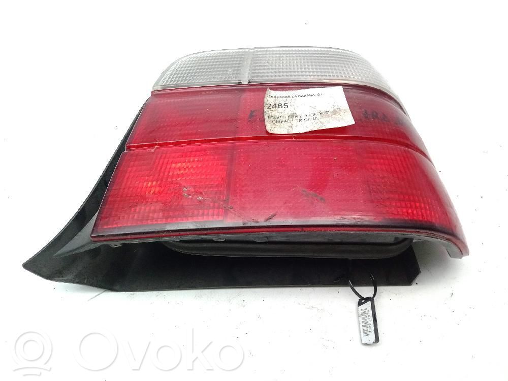 Rear/tail lights   9402925