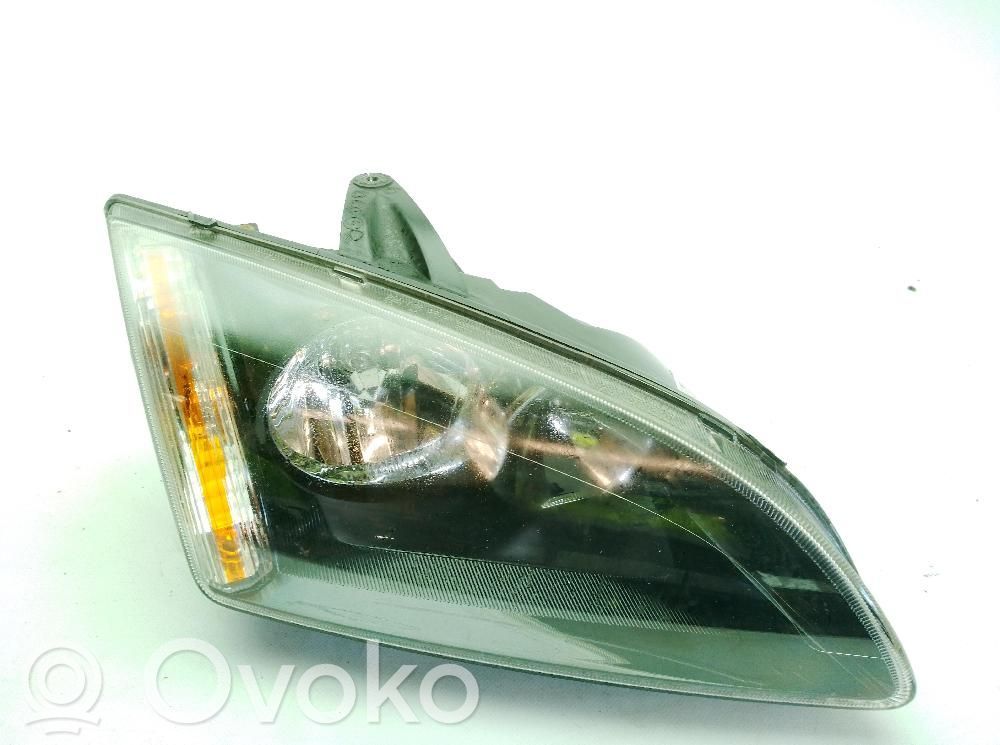 Ford Focus Headlight/headlamp 