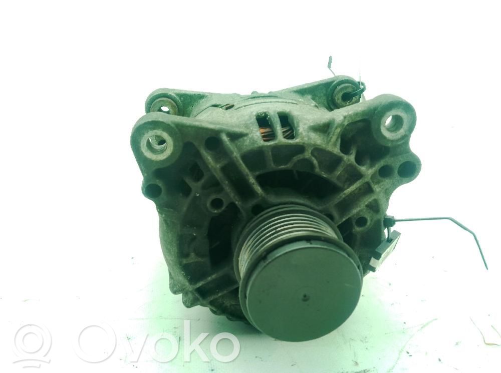 Alternador   028903028E