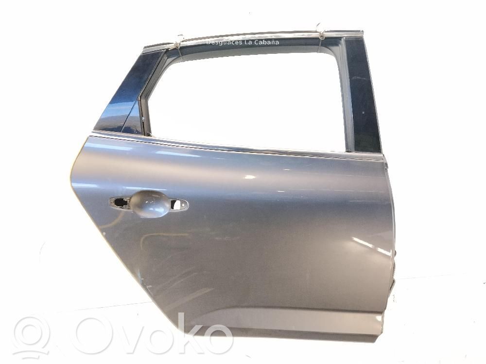 Puerta trasera   821003230R