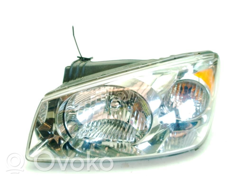 KIA Cerato Headlight/headlamp 