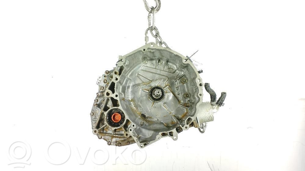 BMW X1 F48 F49 Mechaninė 5 pavarų dėžė 