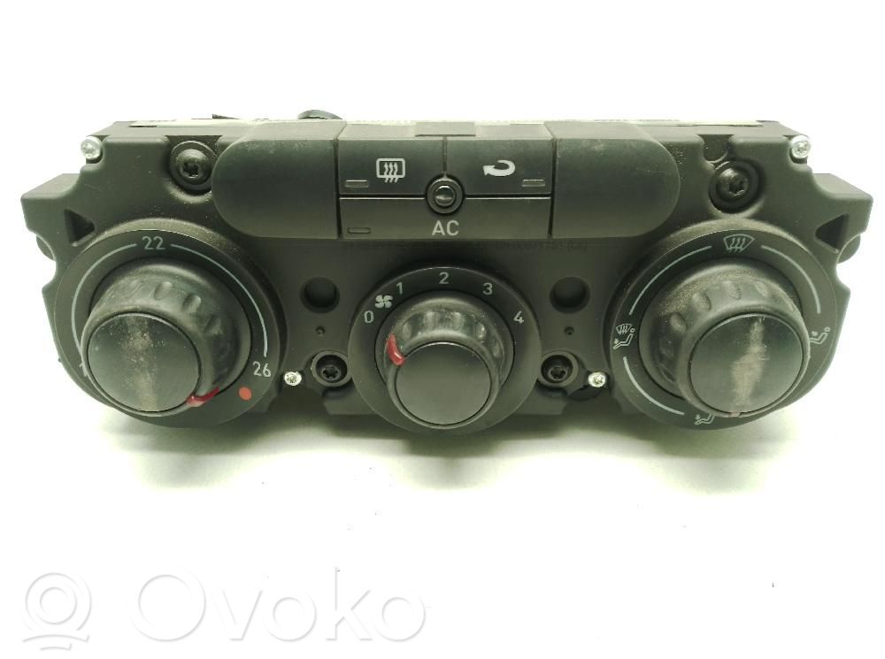 Seat Leon (5F) Panel klimatyzacji