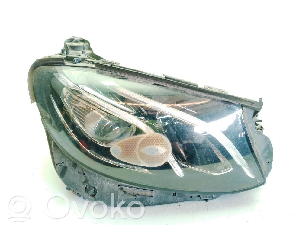 Mercedes-Benz E W238 Lampa przednia 