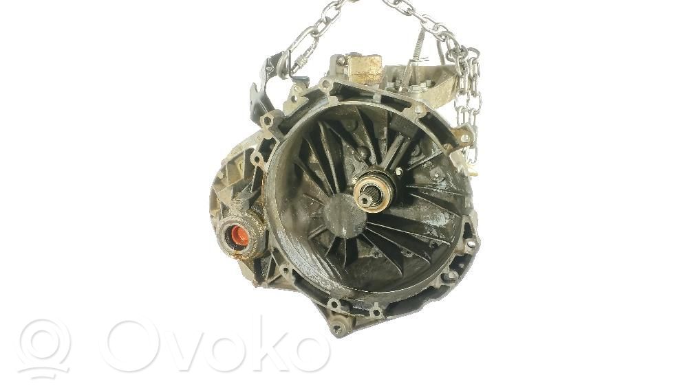 Cutie viteze manuală cu 5 trepte   6C1R7002AB