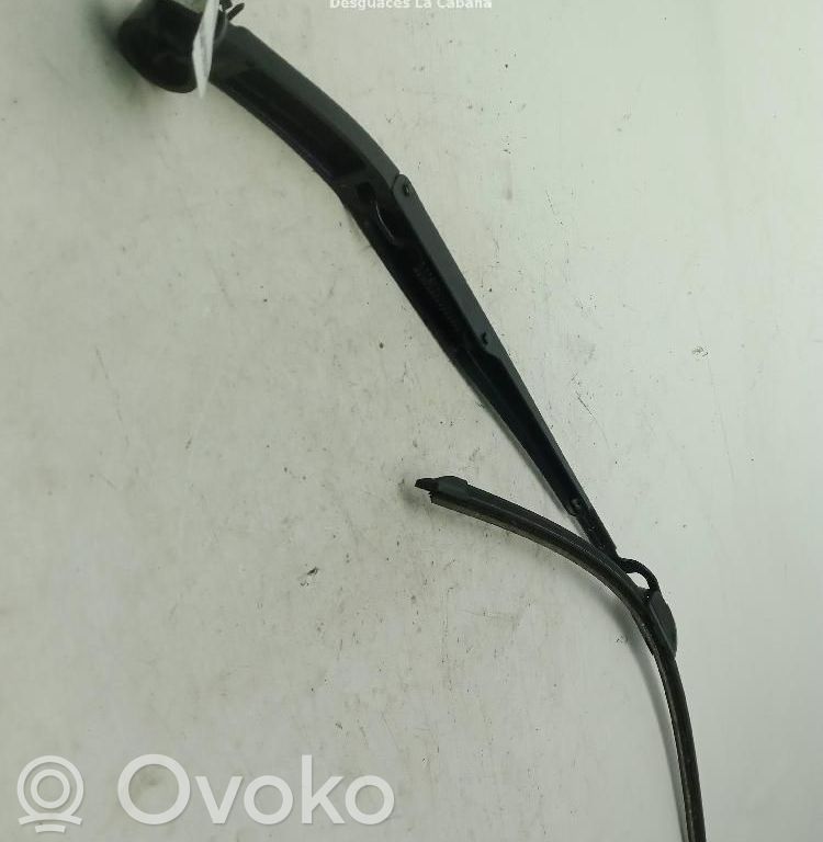Front wiper blade arm   98310A2000