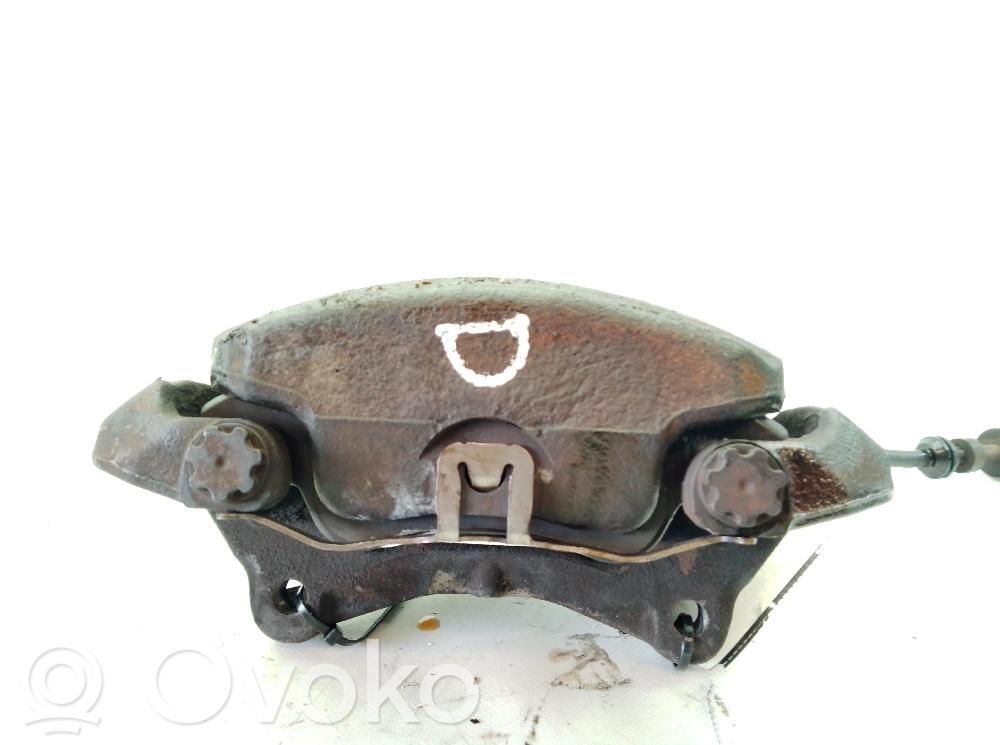 Etujarrusatula   8K0615124J