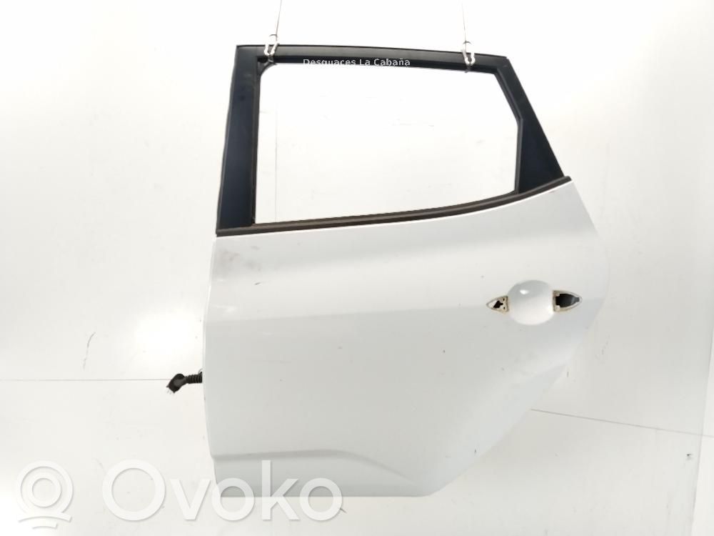 Drzwi tylne   770031P000