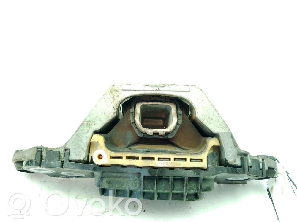 Opel Astra K Engine mount bracket 