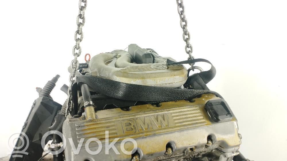 Variklis   184E2