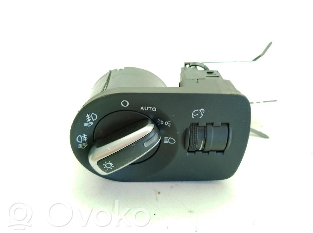 Audi A1 Lichtschalter 