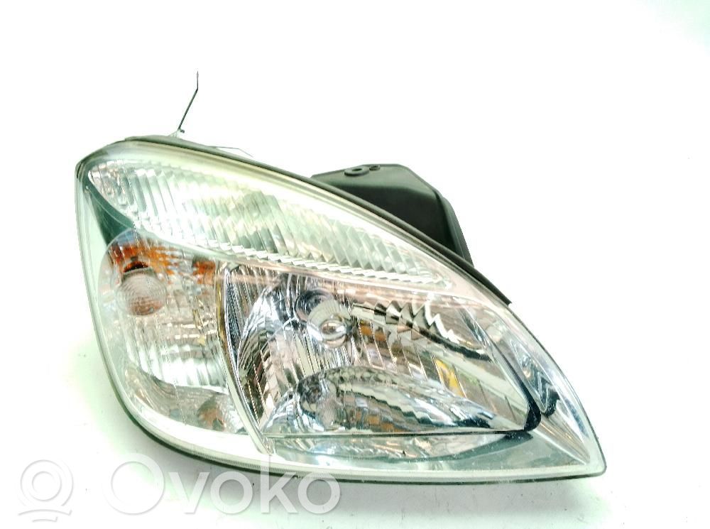 KIA Rio Faro/fanale