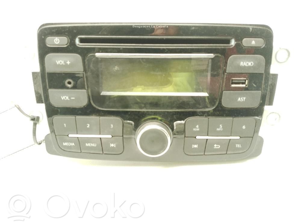 Renault Captur Panel / Radioodtwarzacz CD/DVD/GPS 