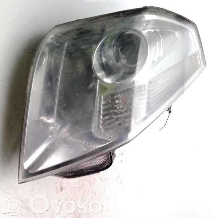 Headlight/headlamp   8200014358