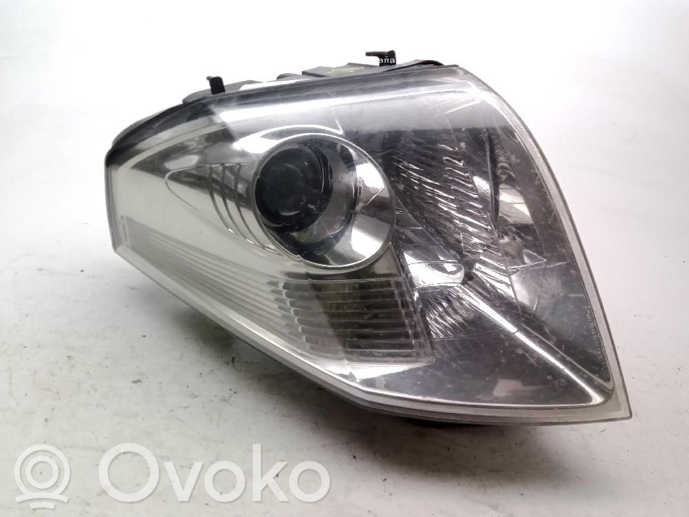 Phare frontale   8200014357