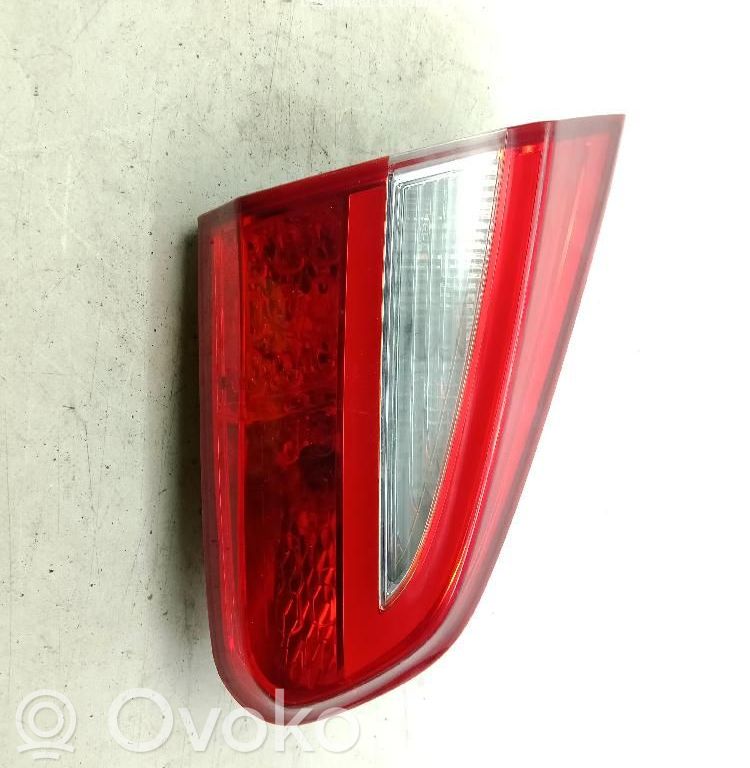 KIA Ceed Luci posteriori del portellone del bagagliaio