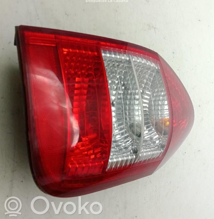 Opel Zafira A Lampă spate în caroserie 