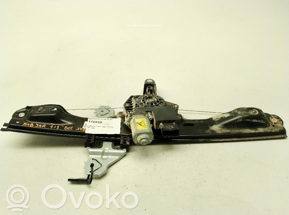 Regulador de puerta delantera con motor
