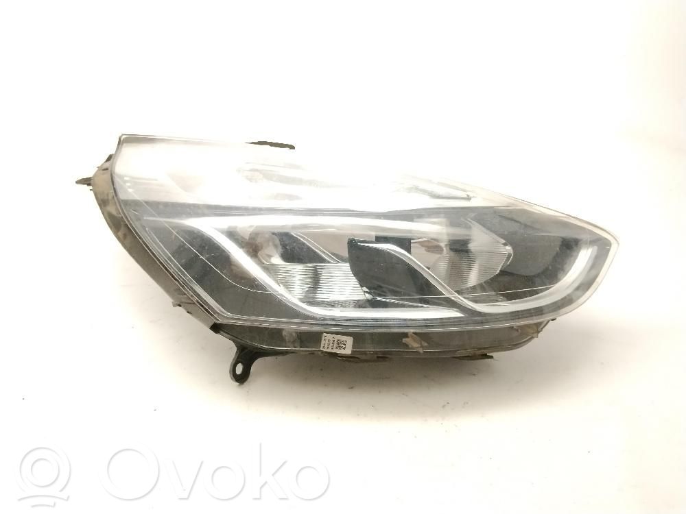 Renault Clio IV Faro/fanale