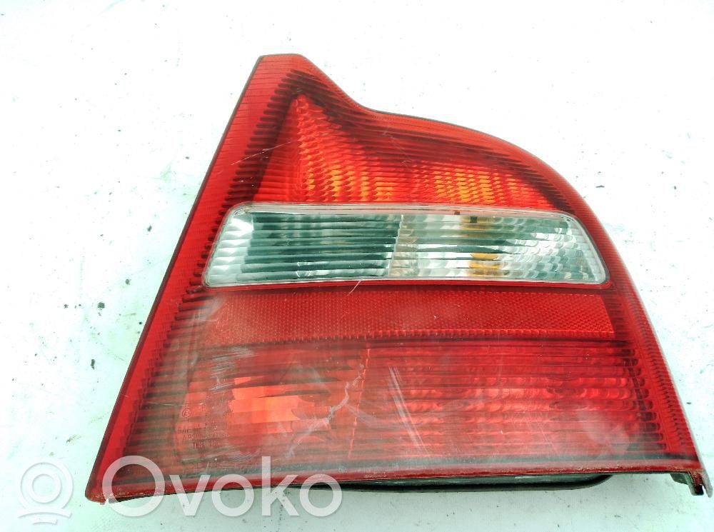 Volvo S80 Feux arrière / postérieurs
