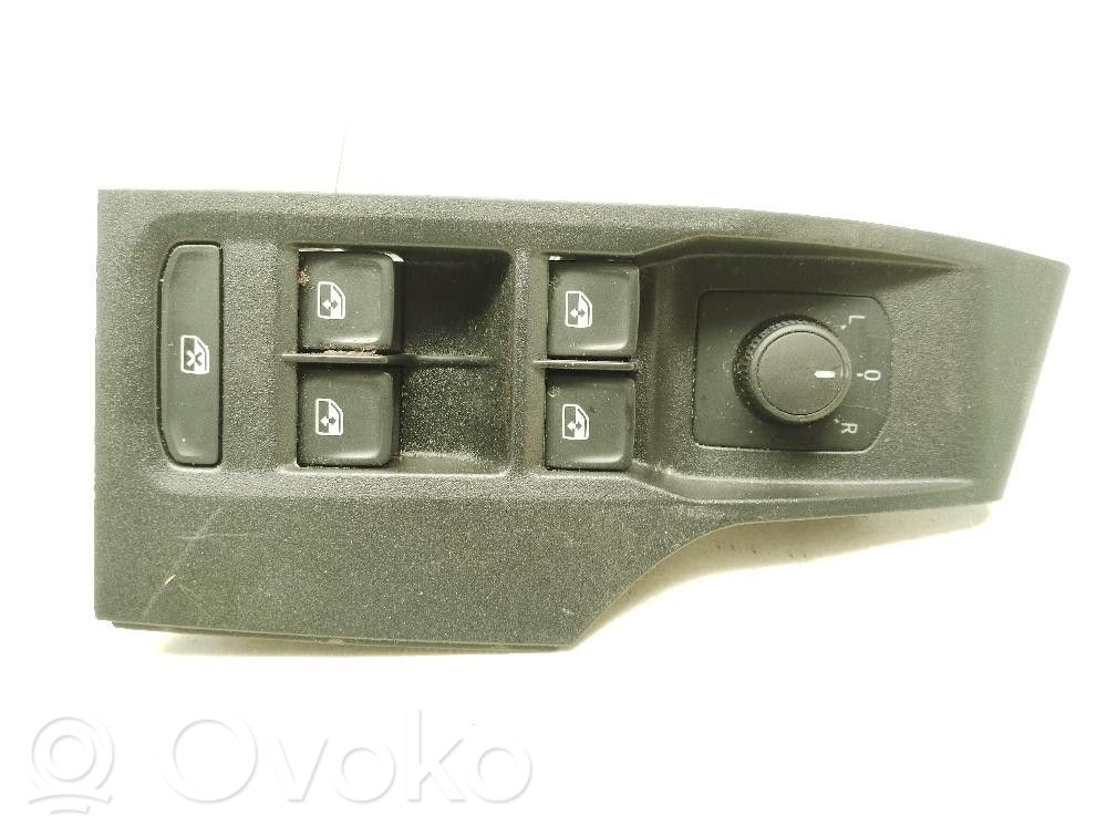 Seat Ibiza V (KJ) Electric window control switch 