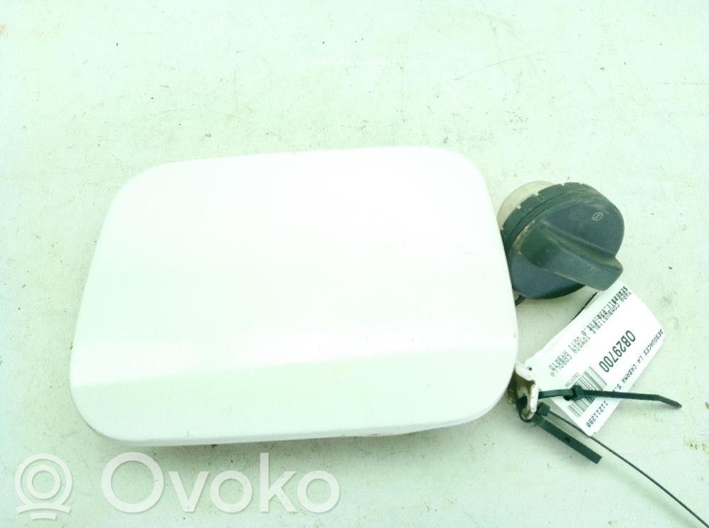 Toyota Corolla E210 E21 Korek wlewu paliwa 