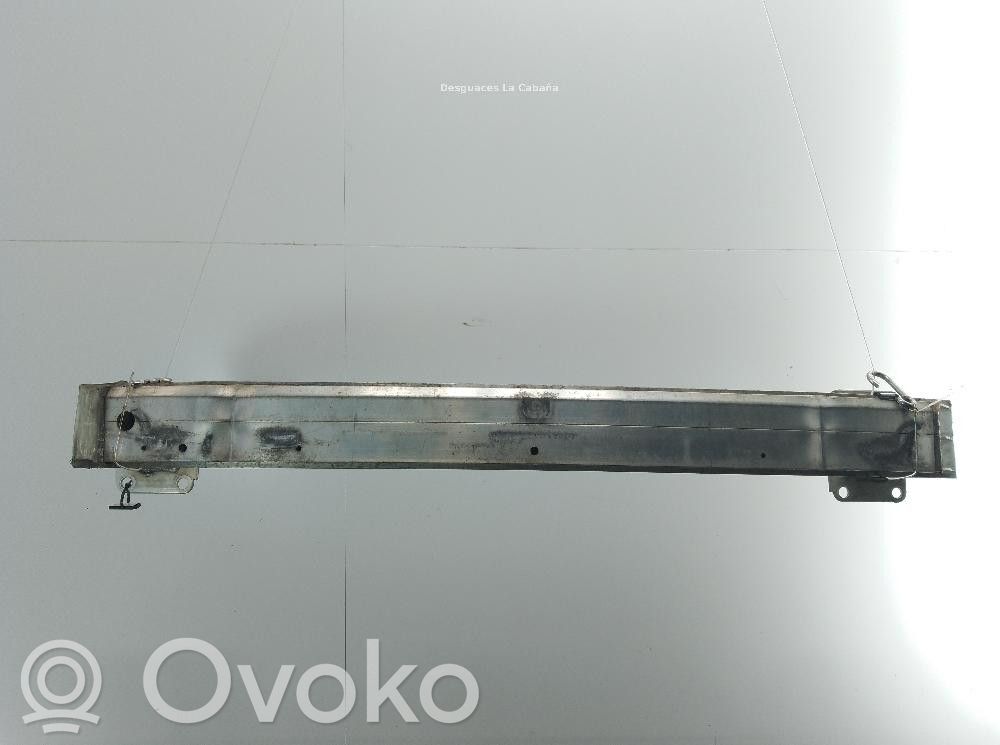 Peugeot 308 Priekšpusē bampera sija / balka