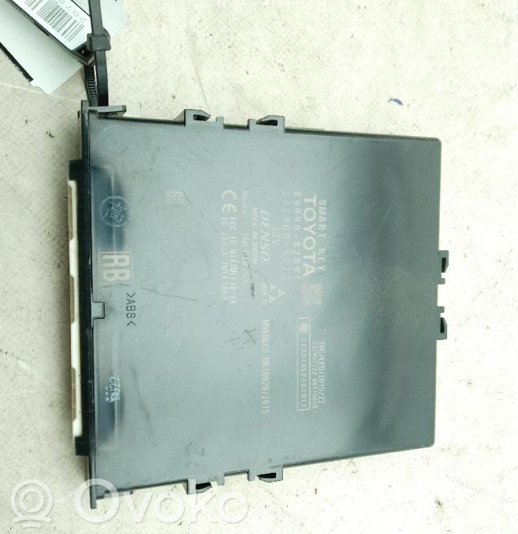 Toyota RAV 4 (XA40) Sonstige Steuergeräte / Module 