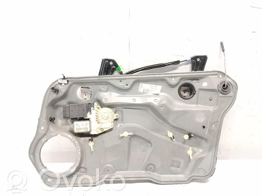 Volkswagen Golf IV Alzacristalli della portiera anteriore con motorino