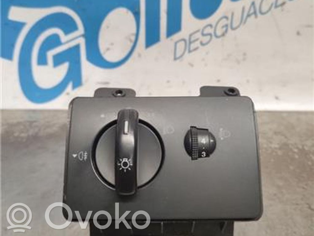 Ford Transit -  Tourneo Connect Interruptor de luz 