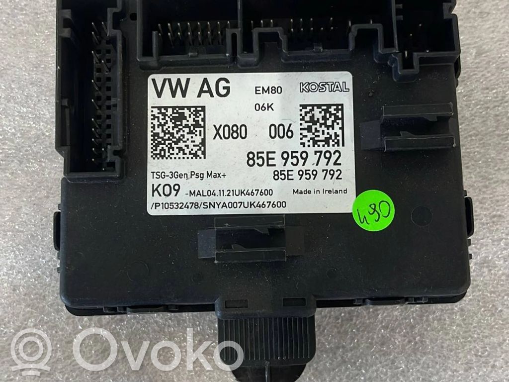 Audi Q4 Sportback e-tron Door control unit/module 