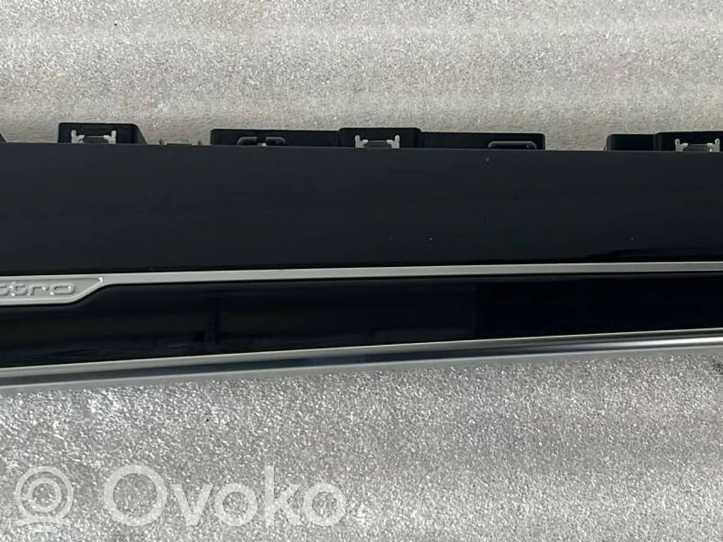 Audi A8 S8 D5 Panel trim 