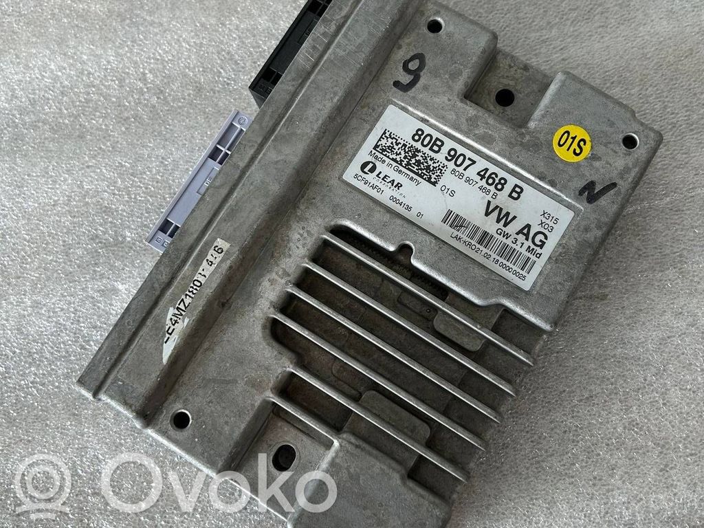 Audi A5 Gateway vadības modulis 