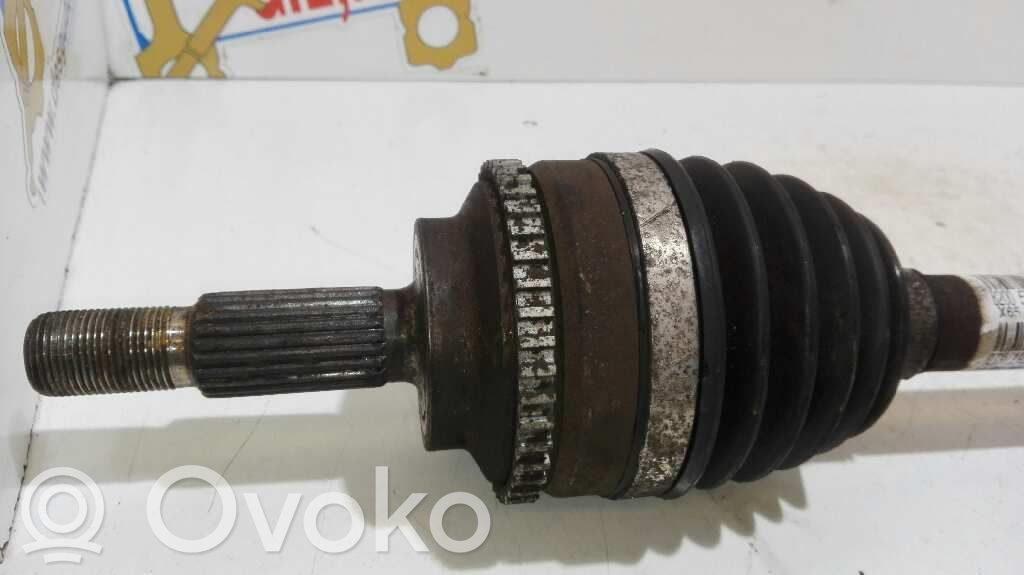 Eje de transmisión delantero   8200538738,7675
