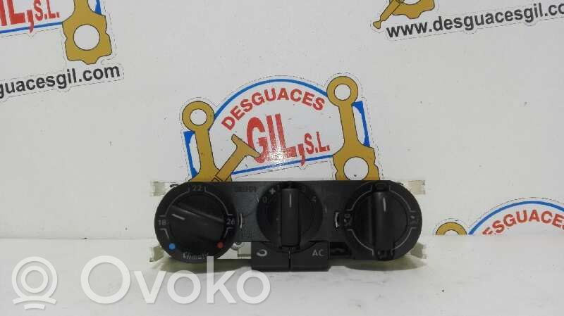 Volkswagen Polo IV 9N3 Climate control unit 