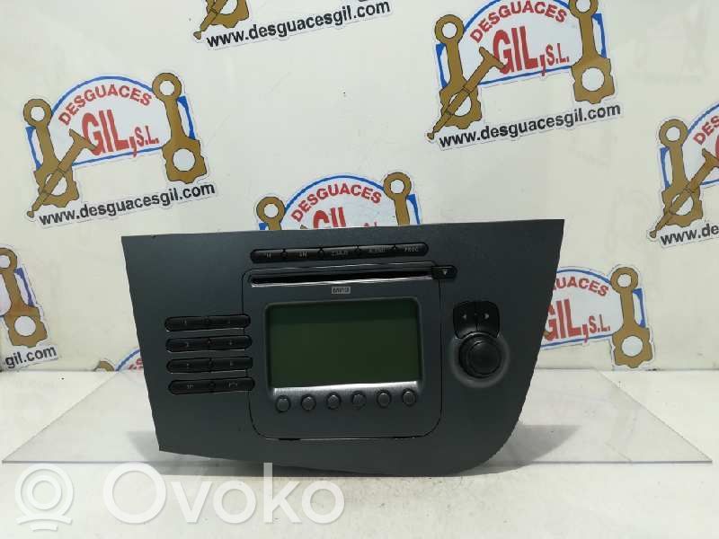Seat Leon (1P) Panel / Radioodtwarzacz CD/DVD/GPS 